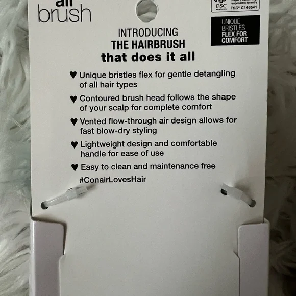 Conair detangling and fast dry brushes - Picture 2 of 2